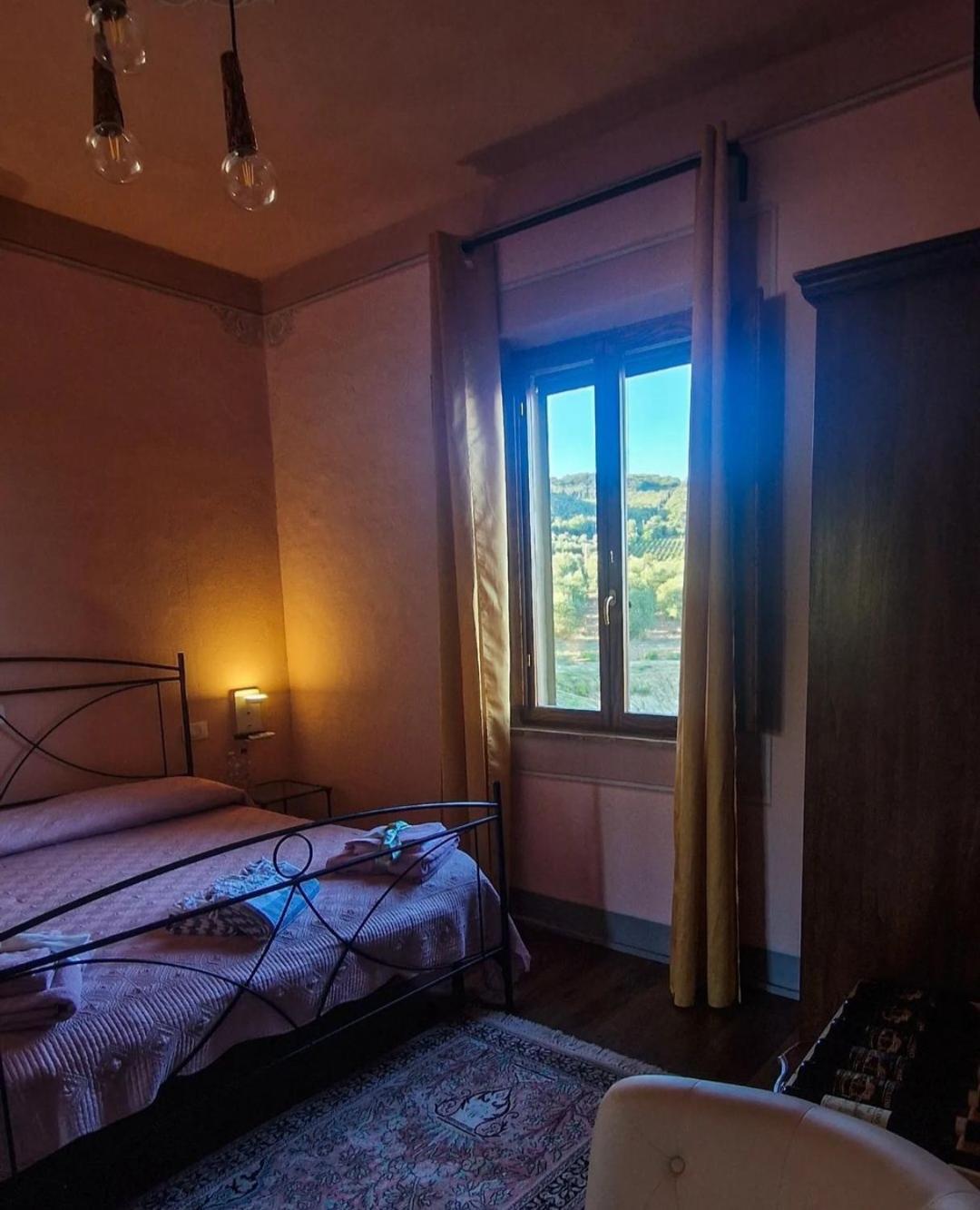 Luce Di Vino Villa Montalcino Exteriör bild